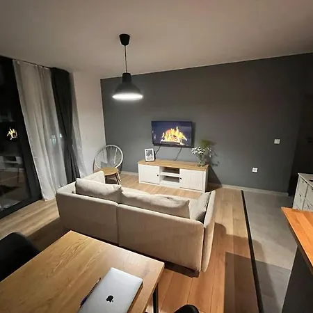 아파트 Sunlit Elegance Escape *