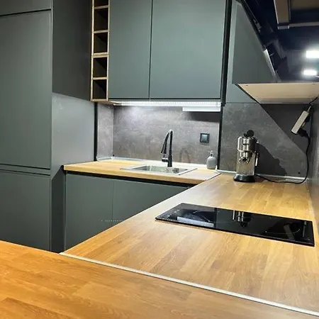 Sunlit Elegance Escape Варна