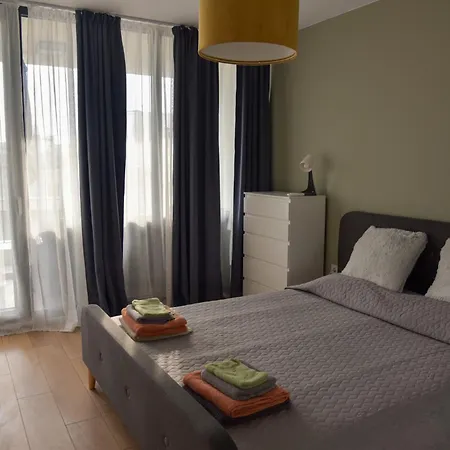 Sunlit Elegance Escape *