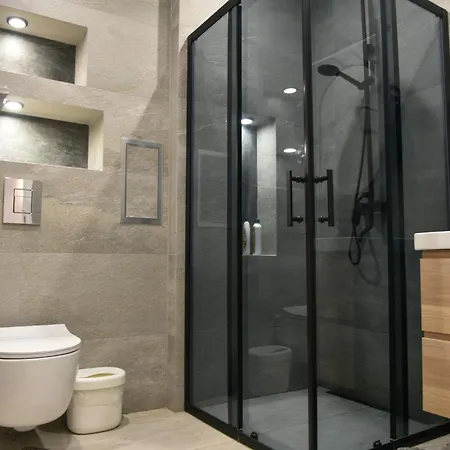 Apartament Sunlit Elegance Escape Warna