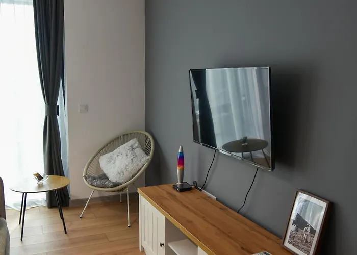 Sunlit Elegance Escape Apartamento Varna