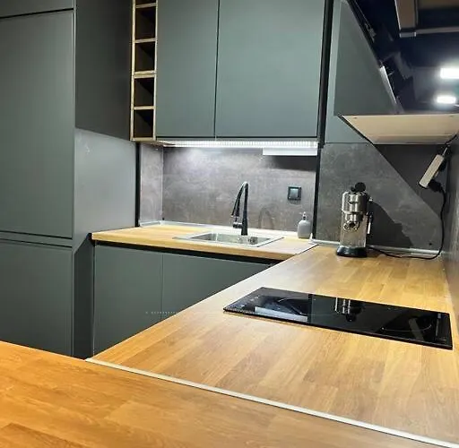 Sunlit Elegance Escape Варна