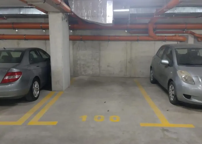 Sunlit Elegance Escape Варна